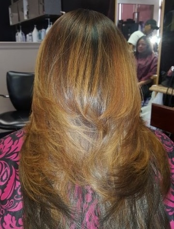 Ultimate Looks beauty salon