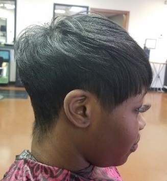 Ultimate Looks beauty salon